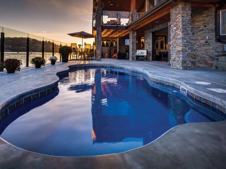 Aruba 11’ x 22’ Model Pool | Latham Pool