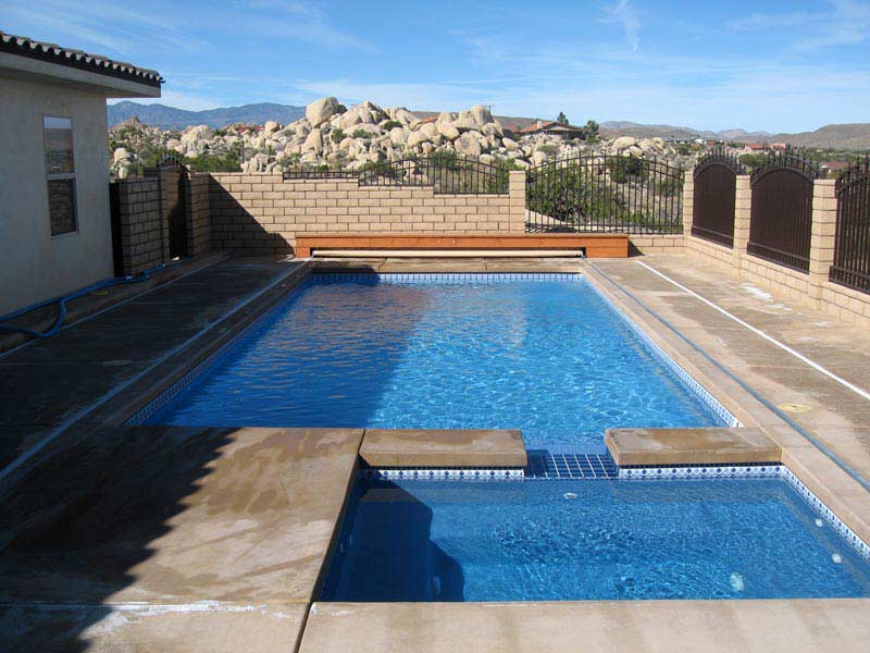 Fiberglass Pool & Spa Combo