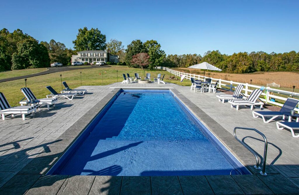 Corinthian 16 - Crystite Crystal Sapphire Blue