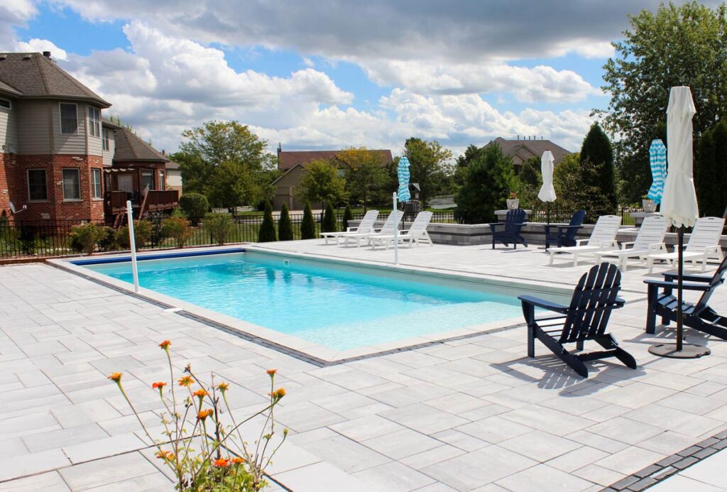 Corinthian 16 - Crystite Crystal Pearl White