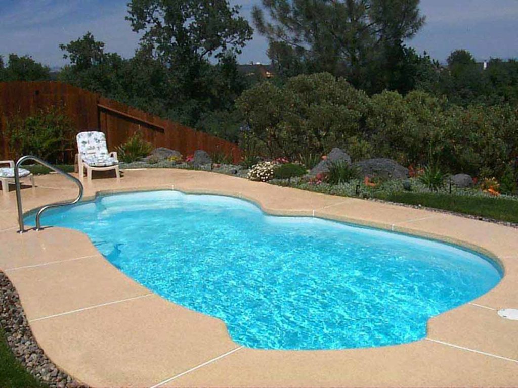 Freeport Fiberglass Pool