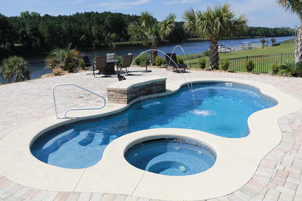 Laguna Deluxe Fiberglass Pool