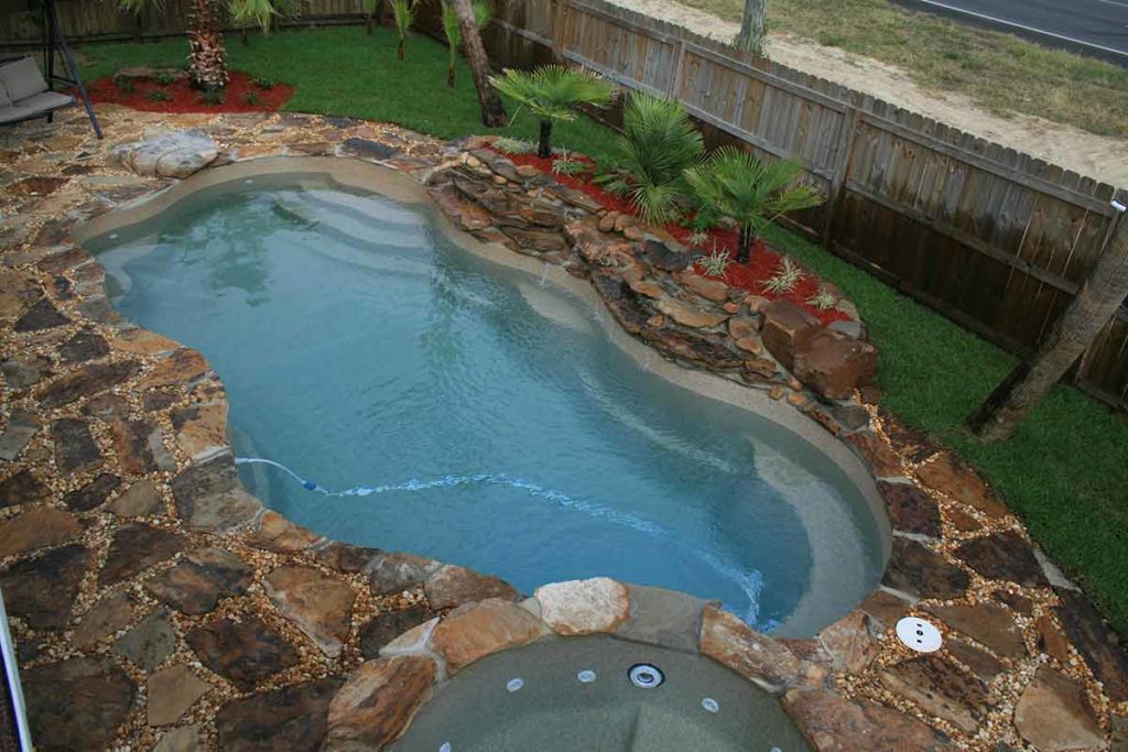 Laguna Fiberglass Pool