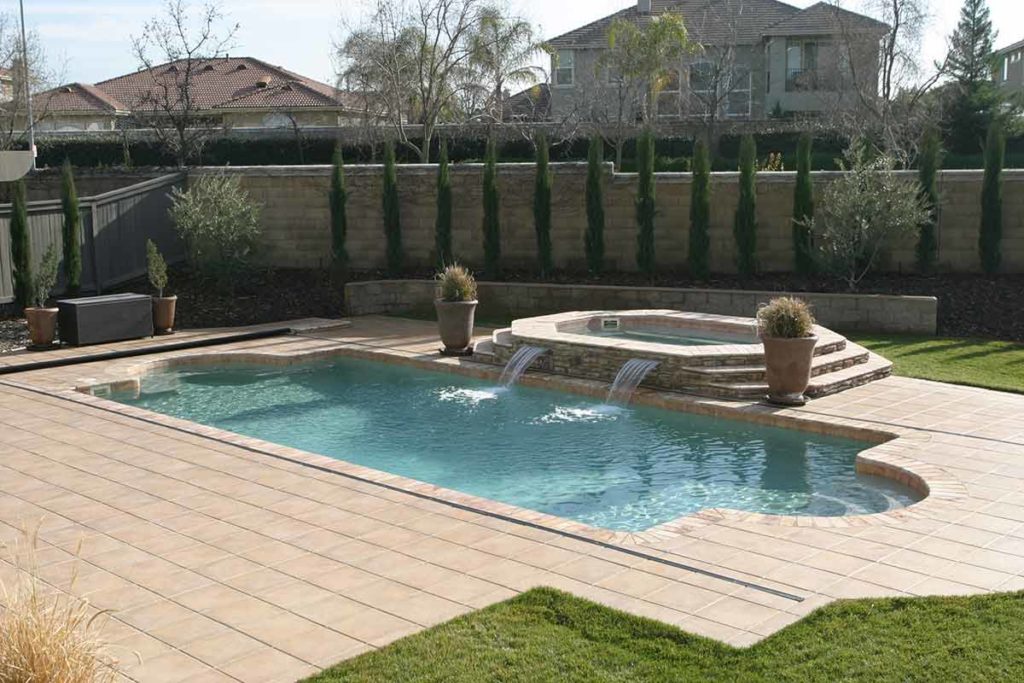 Montego Fiberglass Pool