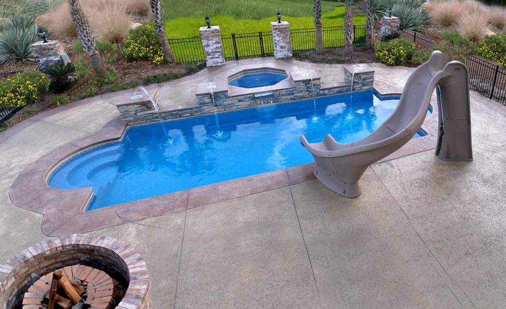 Montego Fiberglass Pool