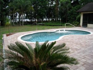 latham picasso pool