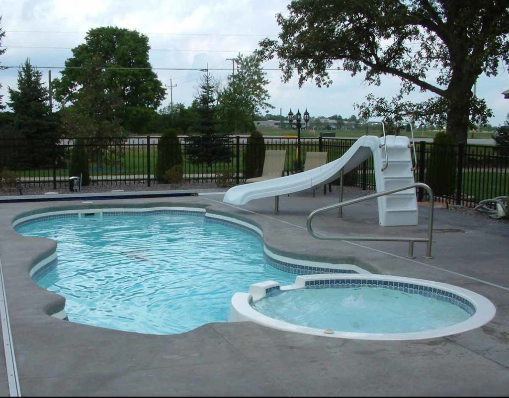 Sunset Bay Fiberglass Pool