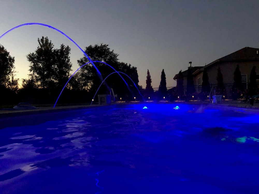 Latham Fiberglass Barcelona | Sapphire Blue inground pool