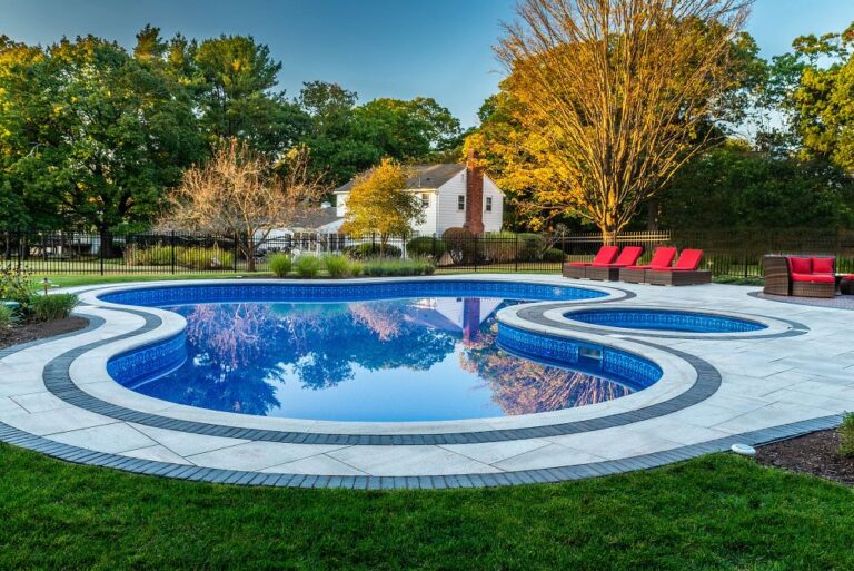 Inground Vinyl Liner Pools | Custom Inground Pools
