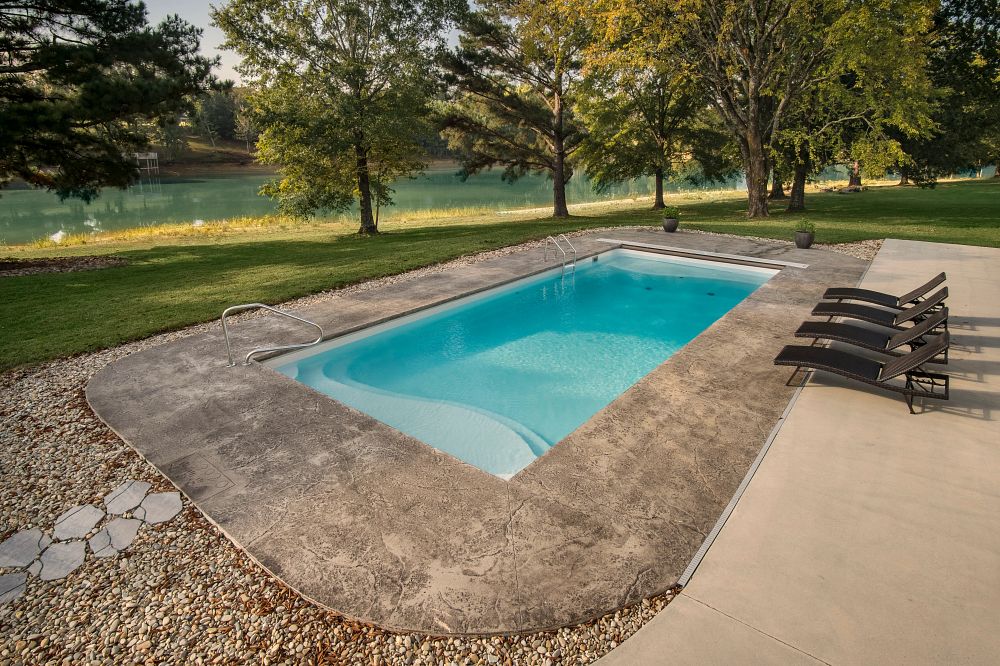 Latham Fiberglass Barcelona | Crystite Crystal Pearl White inground pool