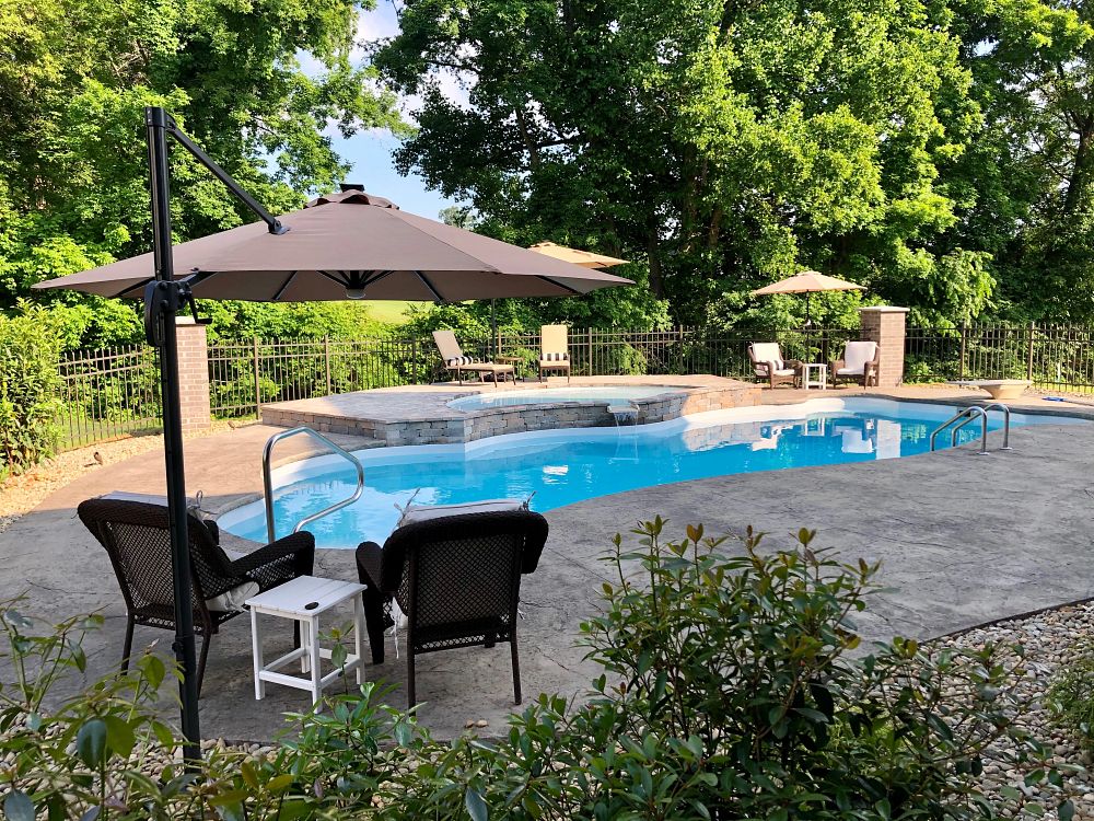 Latham Fiberglass Genesis | Crystite Crystal Pearl White inground pool