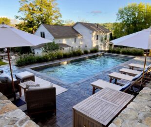 Latham Fiberglass Claremont inground pool